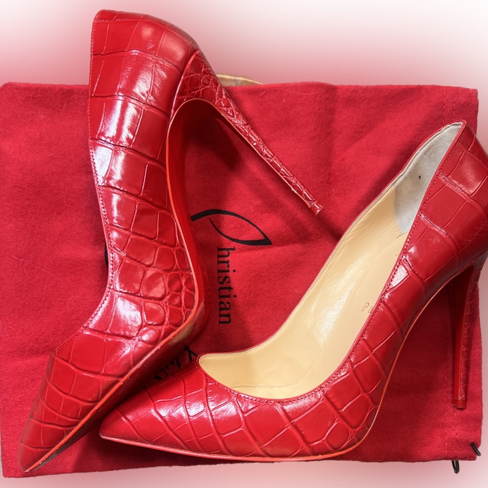 Christian Louboutin Pigelle 100mm 4in crocodile print pump sz 38.5 (US 8.5)